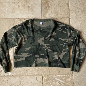 Aritzia TNA Cropped Thermal Longsleeve